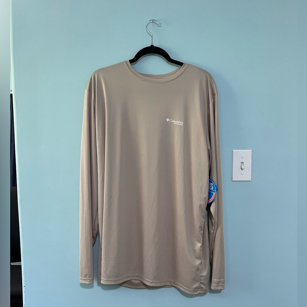Columbia Men's Beige Long Sleeve Tee